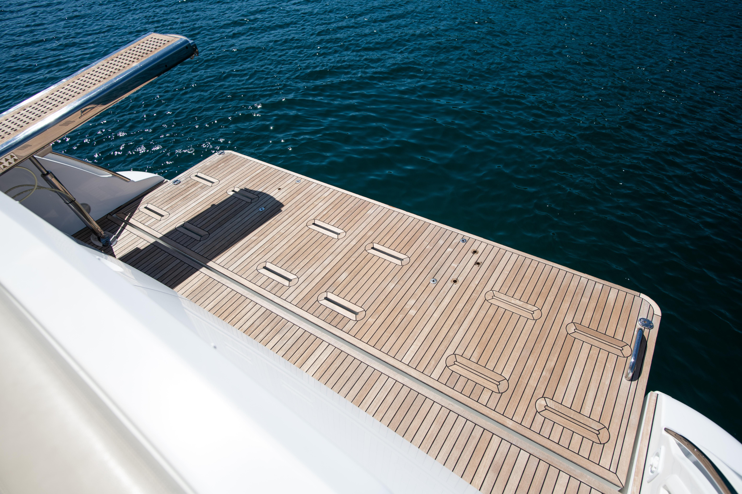 Photo #15 - Azimut 60 (MY LAURA) in Sibenik - 17294