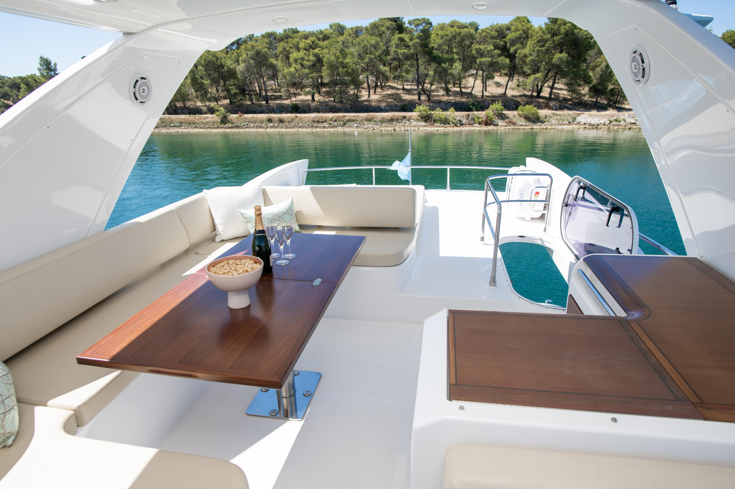 Photo #16 - Azimut 60 (MY LAURA) in Sibenik - 17294