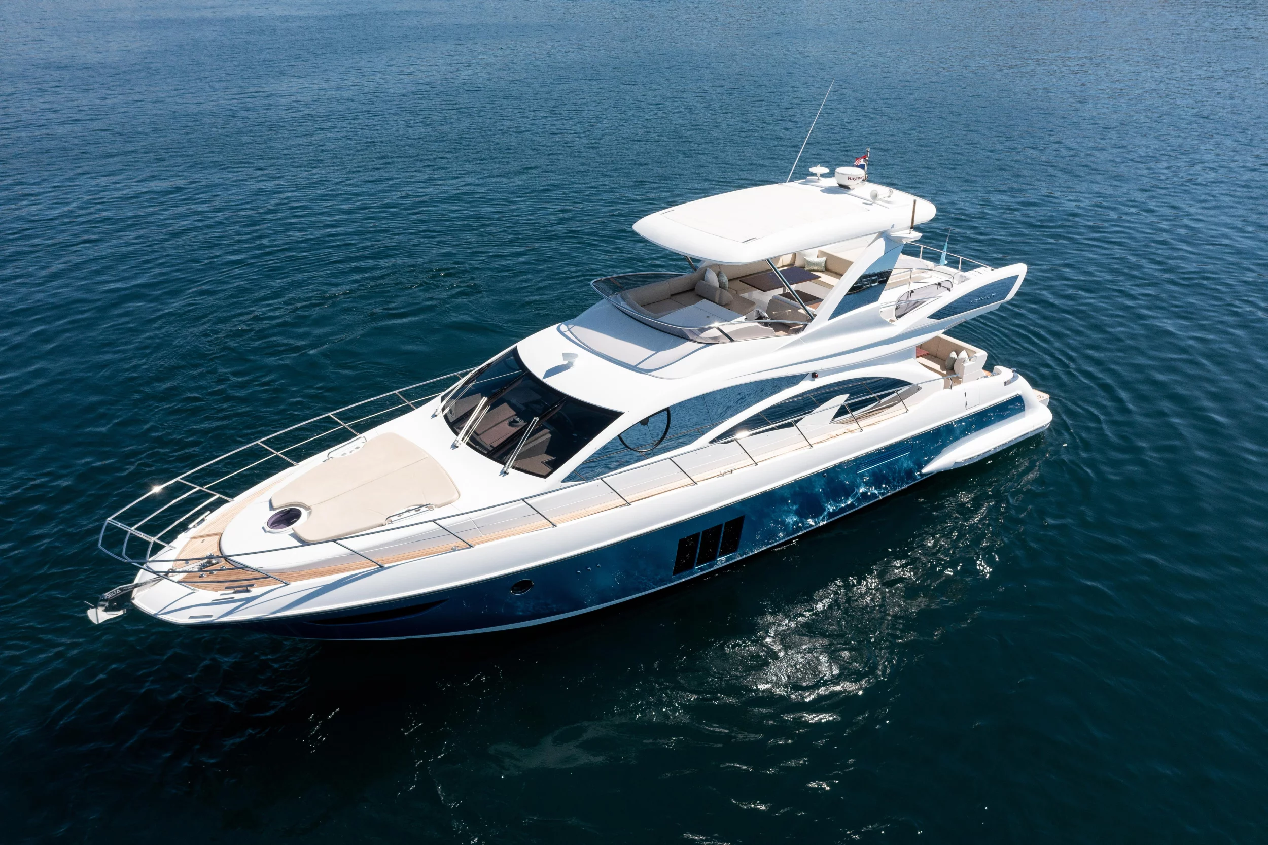 Azimut 60 (MY LAURA)  - 2