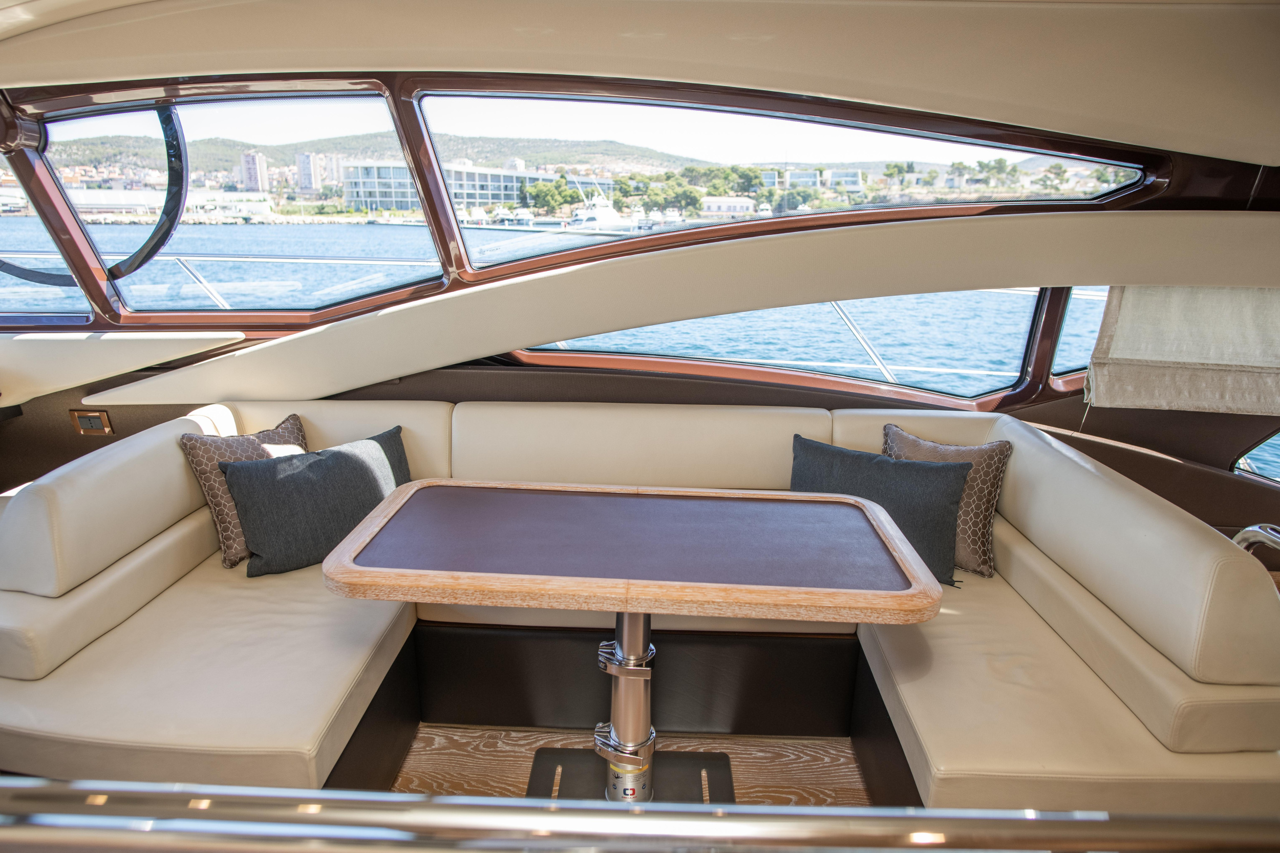 Photo #21 - Azimut 60 (MY LAURA) in Sibenik - 17294