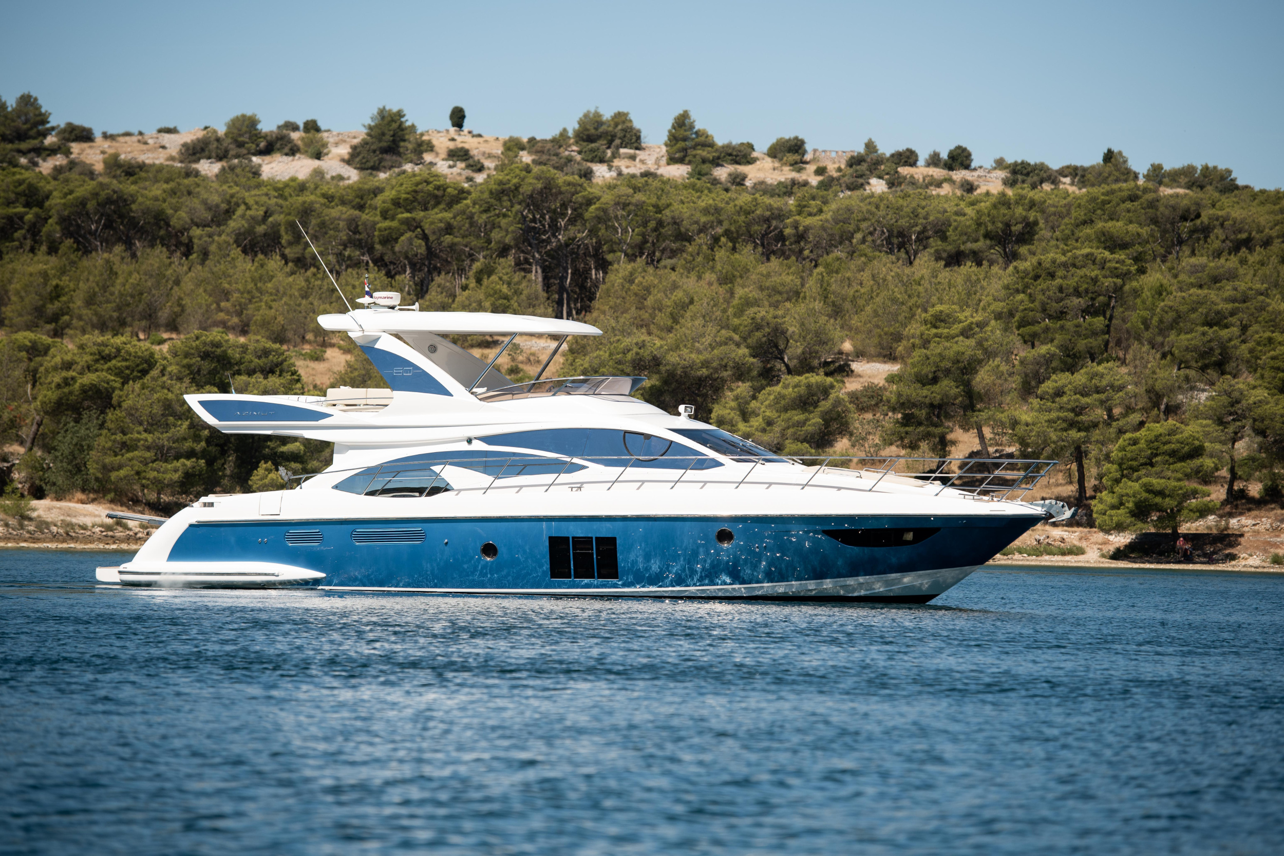 Photo #28 - Azimut 60 (MY LAURA) in Sibenik - 17294