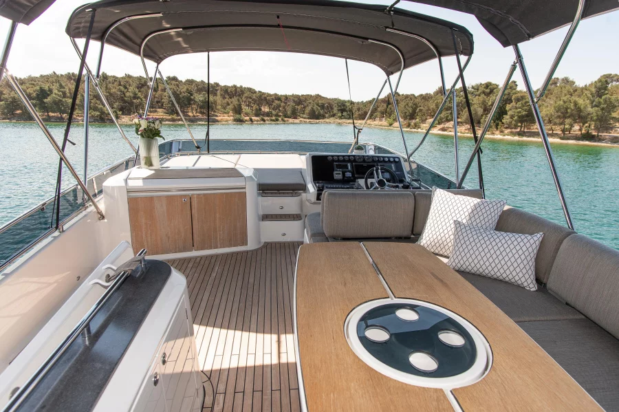 Galeon 640 Fly (Le Chiffre)  - 36