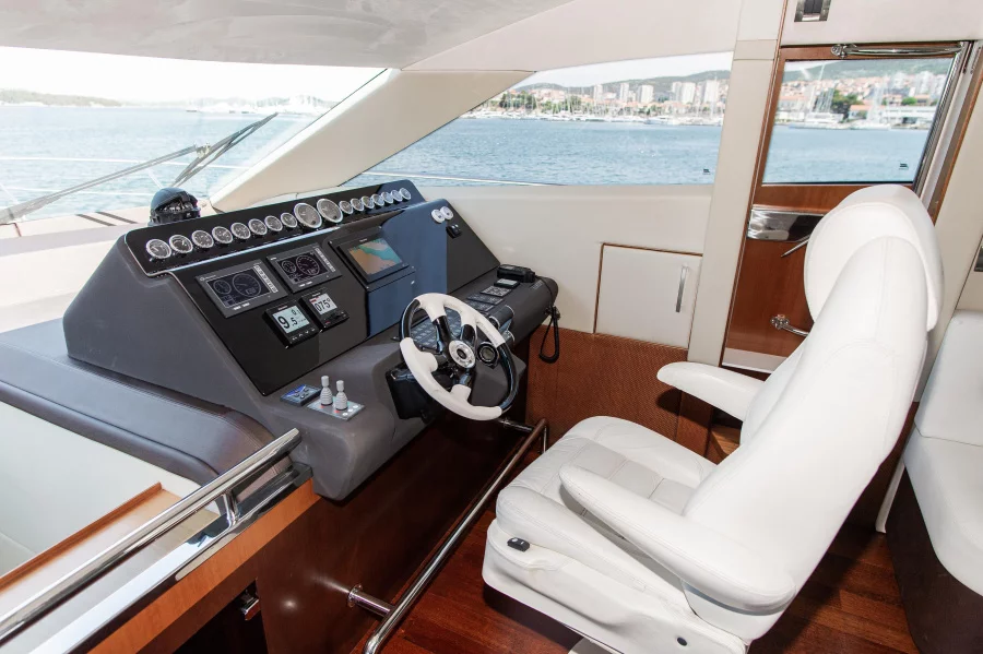 Galeon 640 Fly (Le Chiffre)  - 28