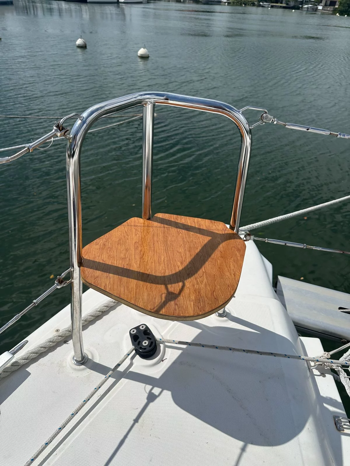 Lagoon 42 (Tigra) Front Seat - 2