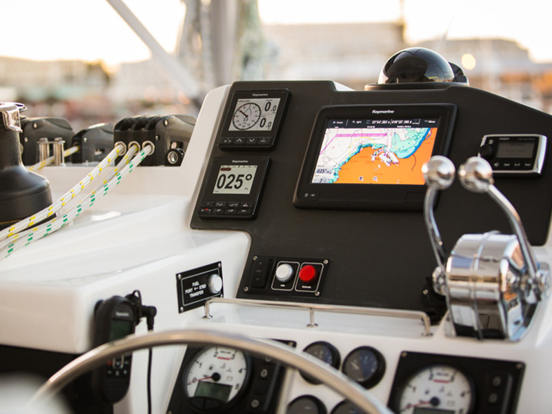 Photo #5 - Leopard 44 (Boomer) in Mahe - 5386