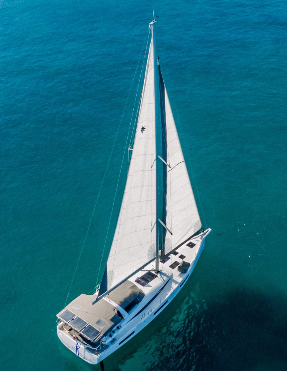 Photo #17 - Jeanneau 60 (Skipper obligatory) (EUPHORIA) in Athen - 24228