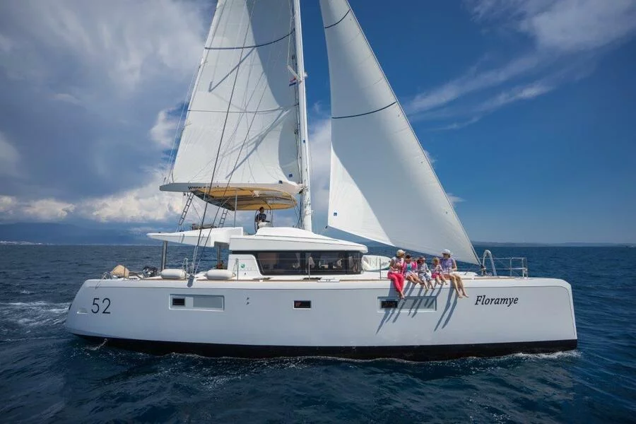Lagoon 52  (2014) equipped with generator, A/C (sa (FLORAMYE)  - 4