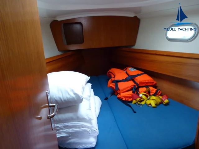 Sun Odyssey 35-2 Cabin (Balina) Front cabin - 6
