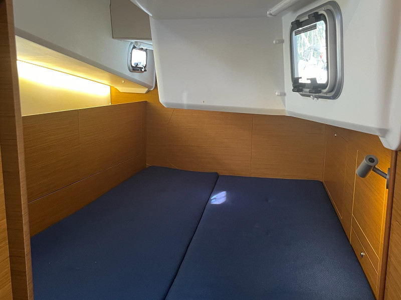 Photo #17 - Sun Odyssey 410 (OSKAR new 2024 (air condition, solar panels)) in Primosten - 5388