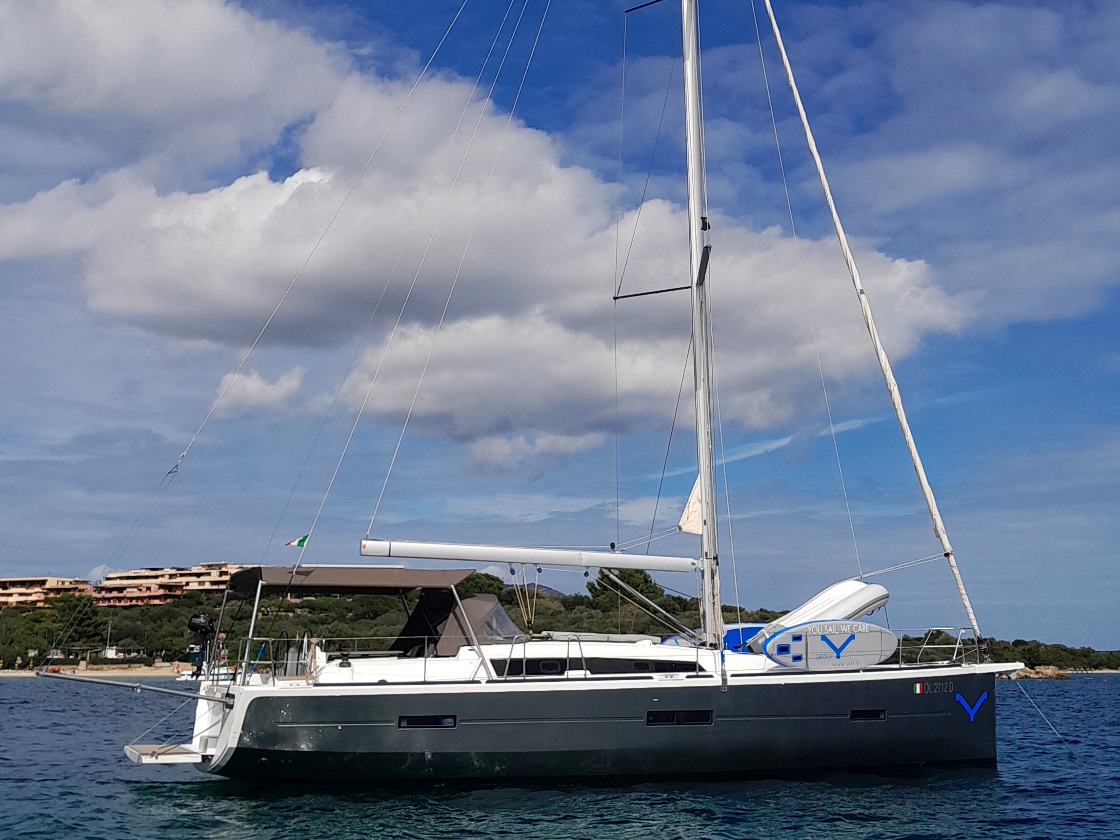 Photo #18 - Dufour 460 Grand Large 5Cab (Newt) in Portisco - 8065