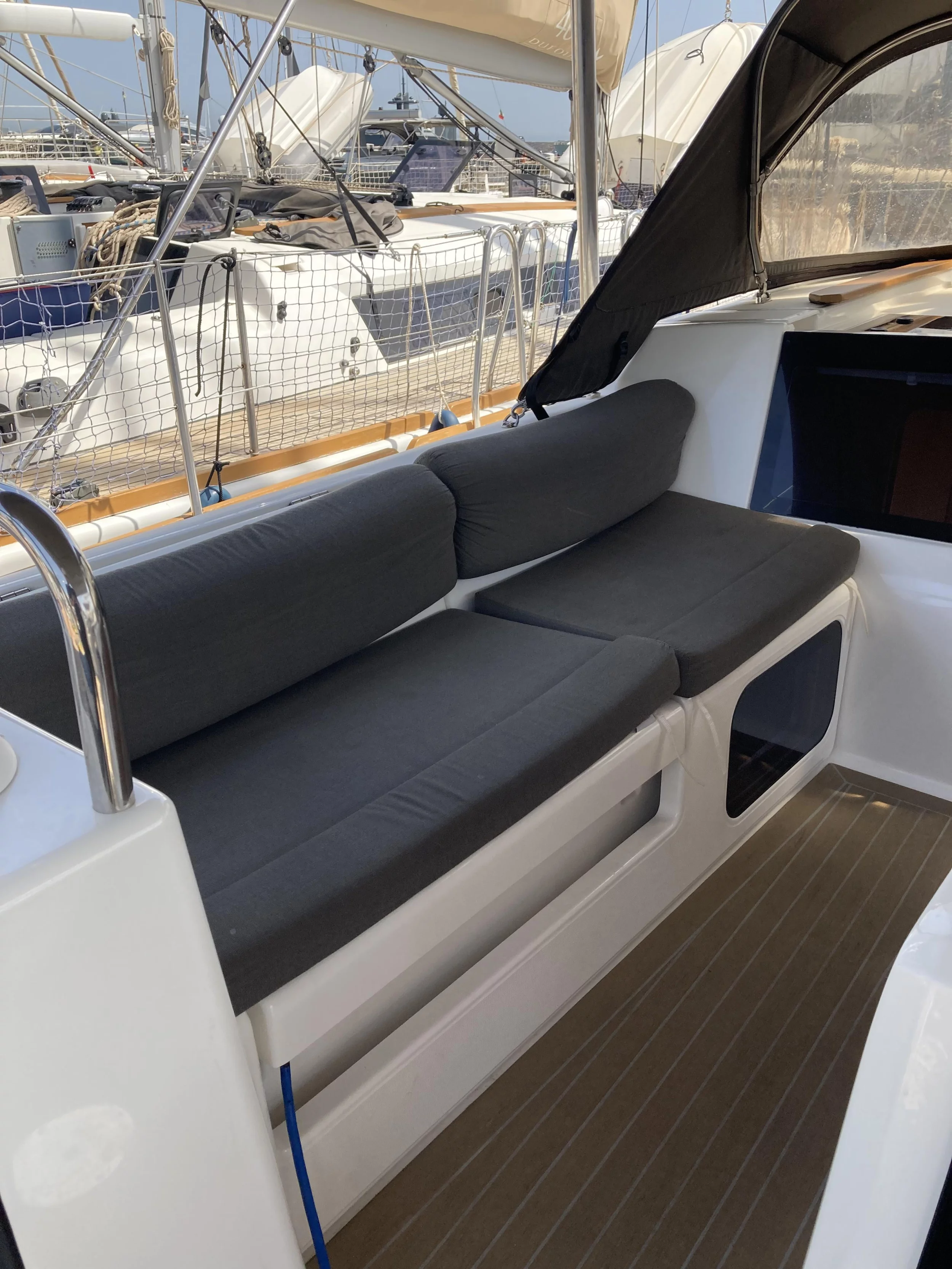 Dufour 460 Grand Large 5Cab (Newt)  - 9