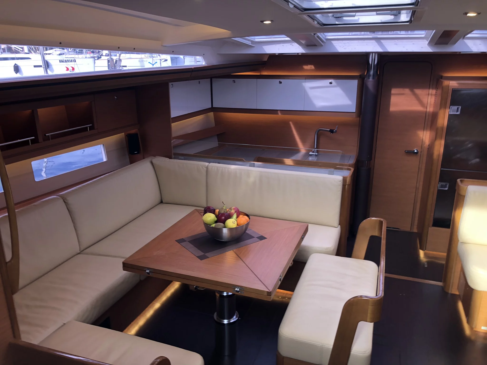 Dufour 56 Exclusive (Silente) Interior image - 19