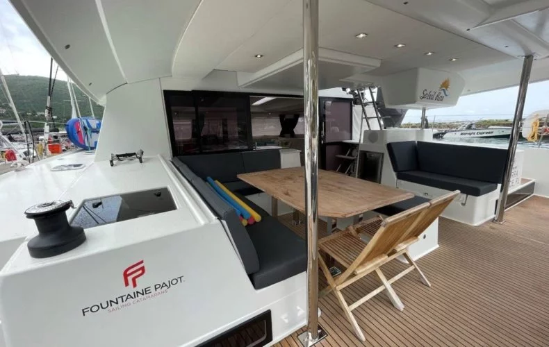 Fountaine Pajot Saba 50 (Owner's Version) (Soleil Rae)  - 15
