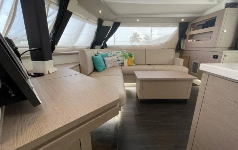 Fountaine Pajot Saba 50 (Owner's Version) (Soleil Rae)  - 28