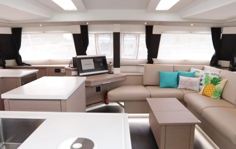 Fountaine Pajot Saba 50 (Owner's Version) (Soleil Rae)  - 5