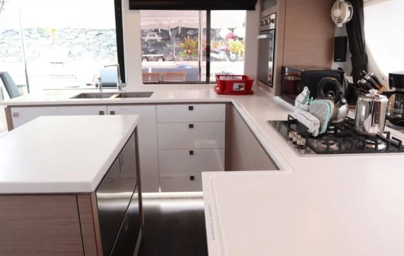 Fountaine Pajot Saba 50 (Owner's Version) (Soleil Rae)  - 22