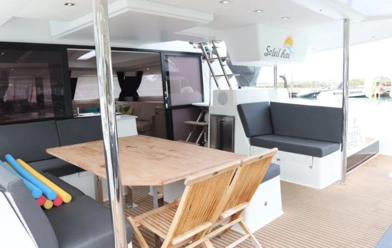 Fountaine Pajot Saba 50 (Owner's Version) (Soleil Rae)  - 7