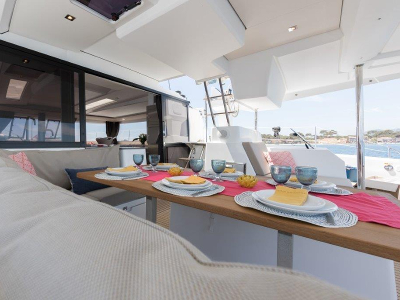 Photo #7 - Fountaine Pajot Saona 47 (HERMES) en Kastela - 6094