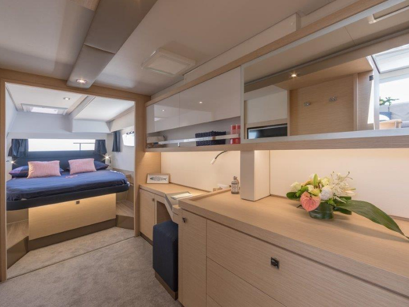 Photo #11 - Fountaine Pajot Saona 47 (HERMES) en Kastela - 6094