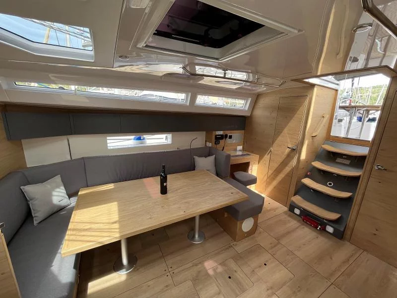 Elan Impression 45 (OLLIE new 2024 (air condition, cross-cut dacron sails))  - 6