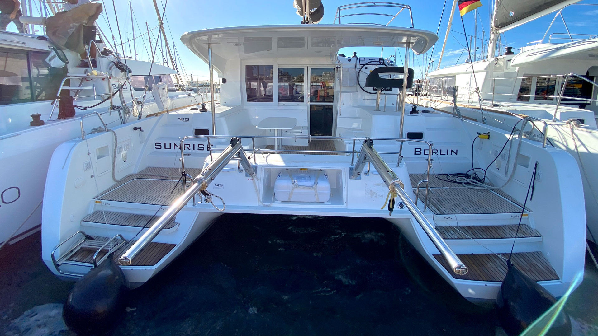 Photo #7 - Lagoon 40 (Sunrise) en Palma - 11731