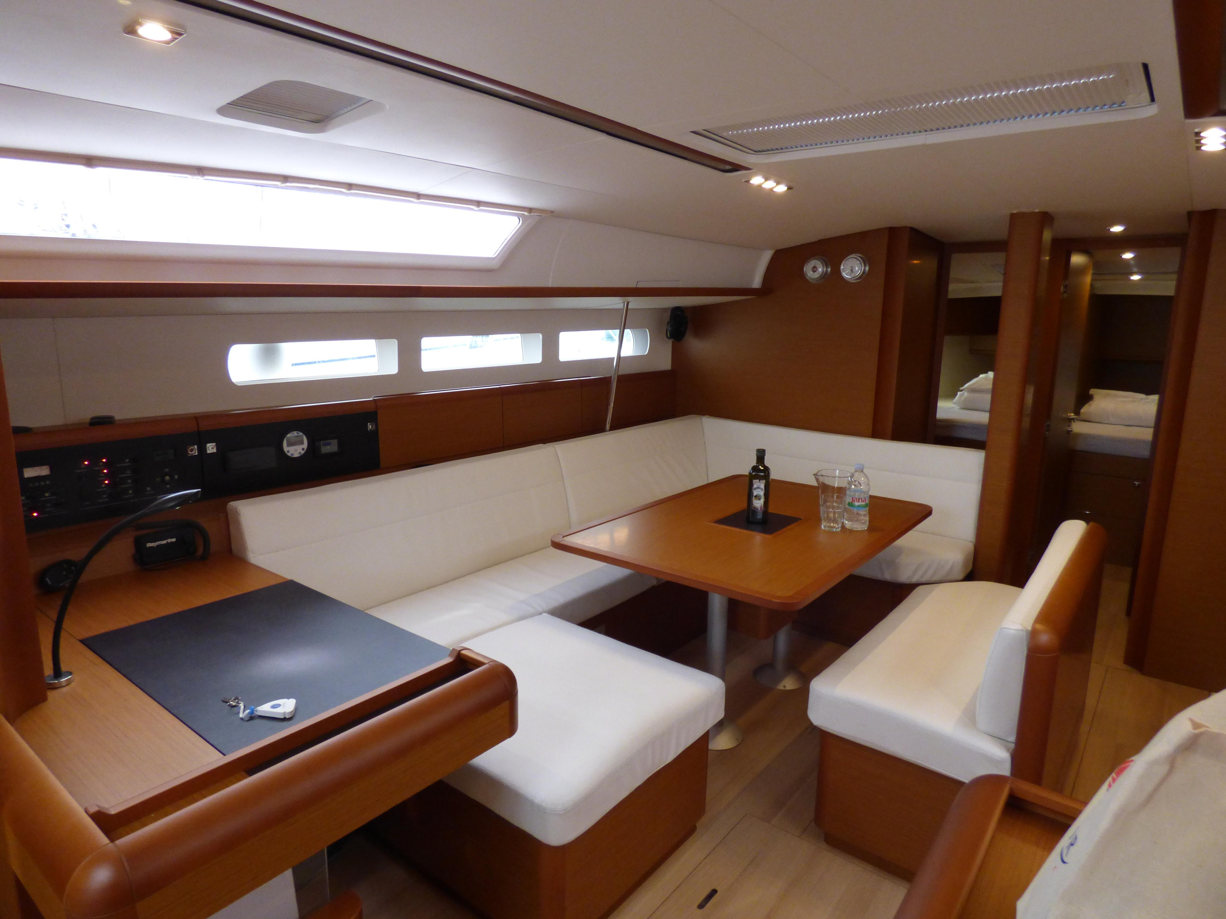 Photo #12 - Sun Odyssey 519 (Geronimo) en Kastela - 4859