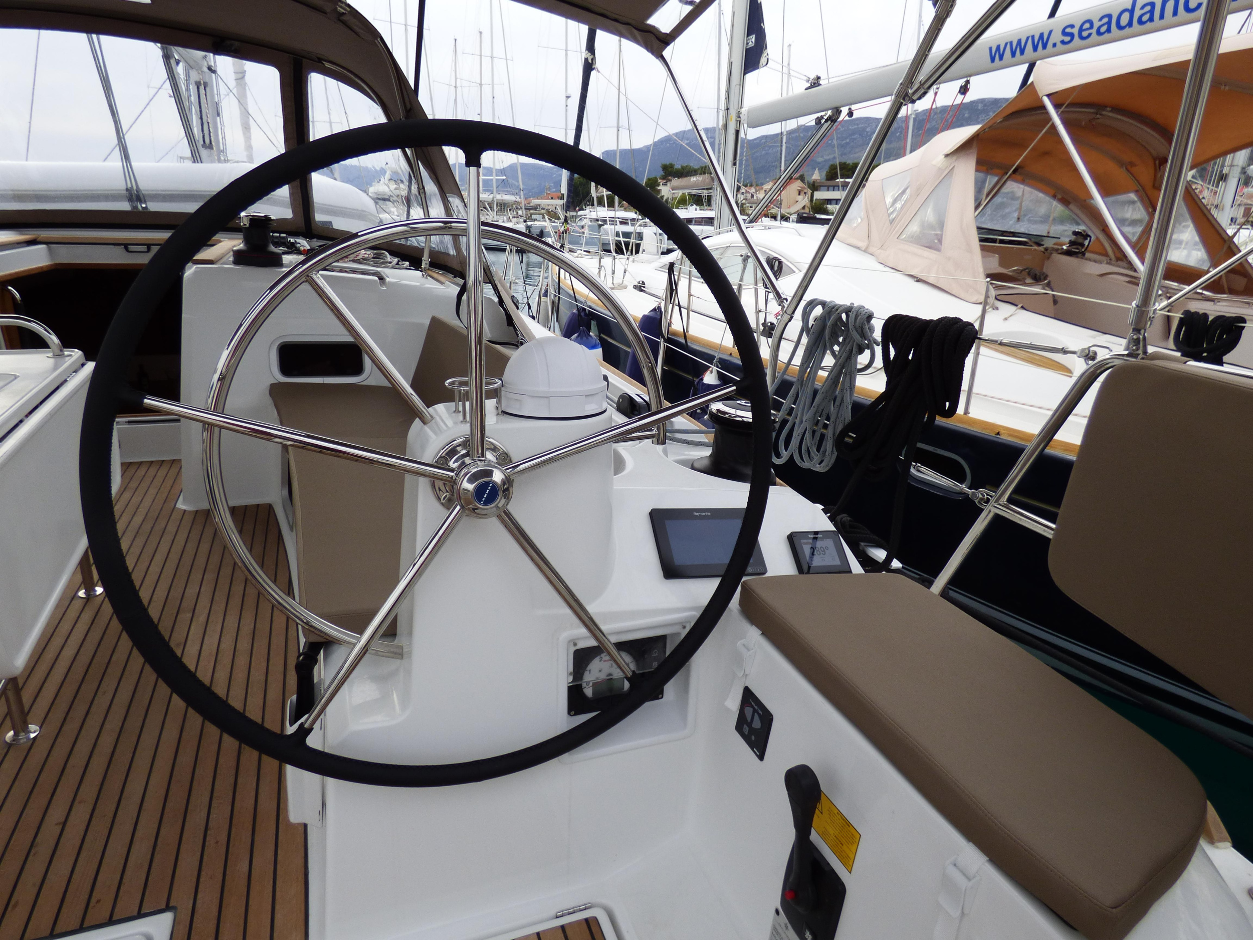 Photo #23 - Sun Odyssey 519 (Geronimo) en Kastela - 4859