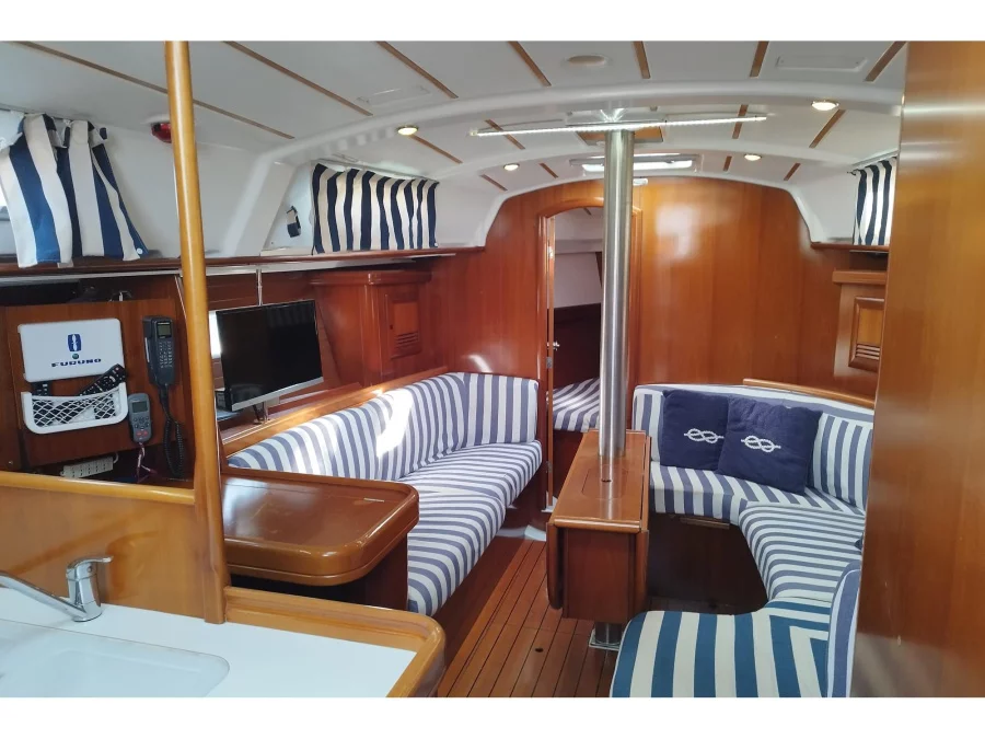 Oceanis 361 (Anthemis) Interior image - 14