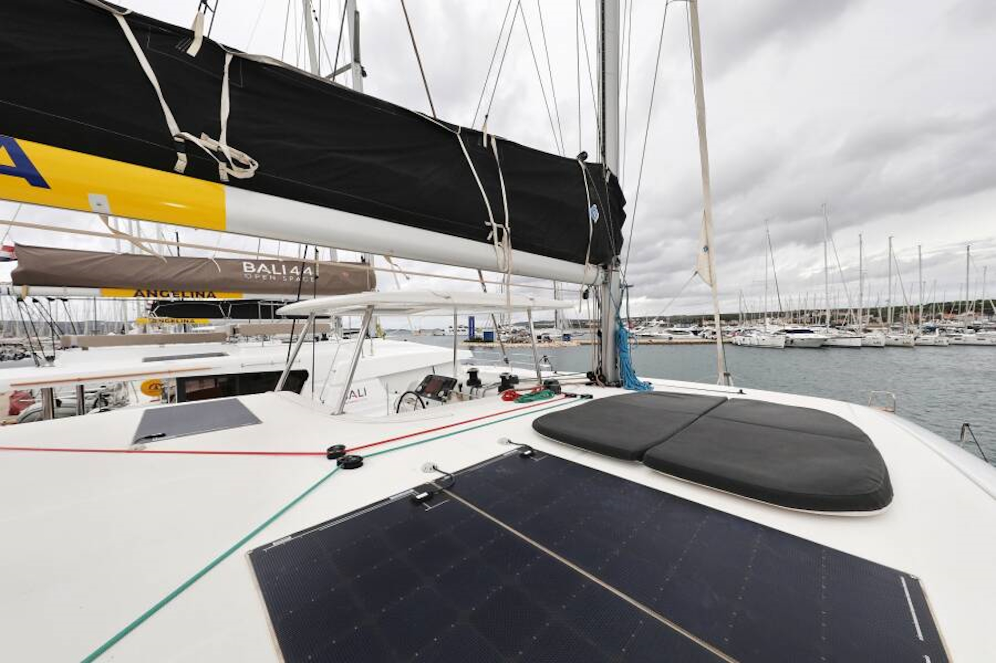 Photo #4 - Lagoon 42 (Ice Cat) en Porto Rotondo - 6365