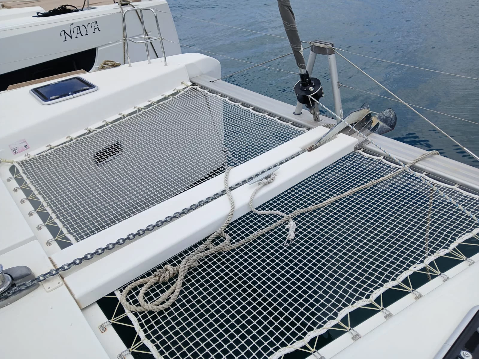 Lagoon 40 (Unicorn) Front Net 1 - 3