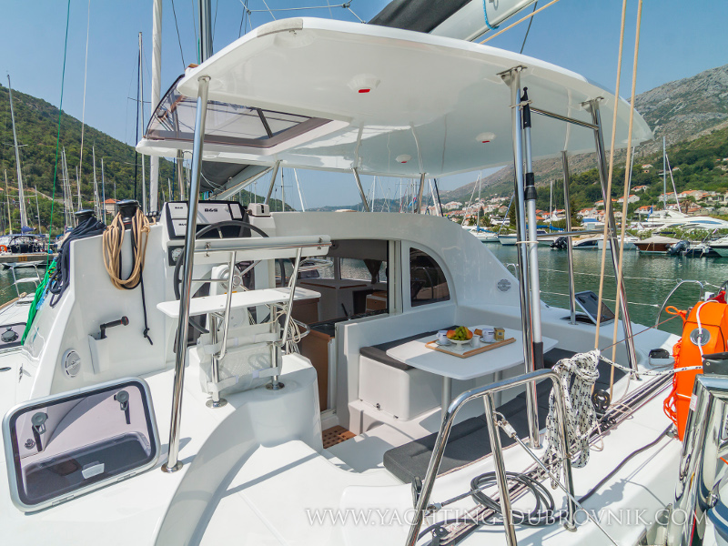 Photo #12 - Lagoon 380 (Gratia) in Dubrovnik - 3847