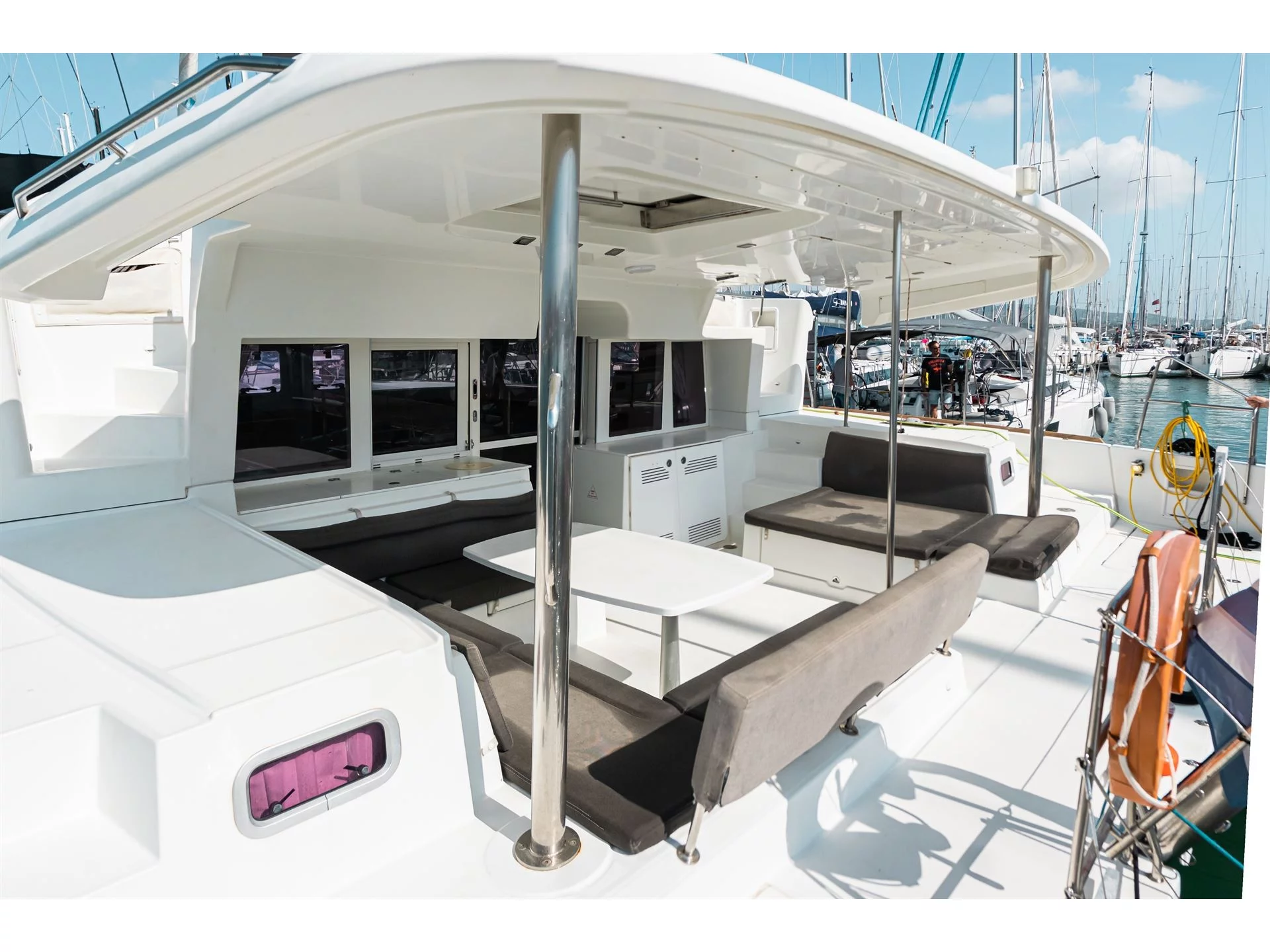 Lagoon 450 Flybridge (CELENA B) Main image - 0