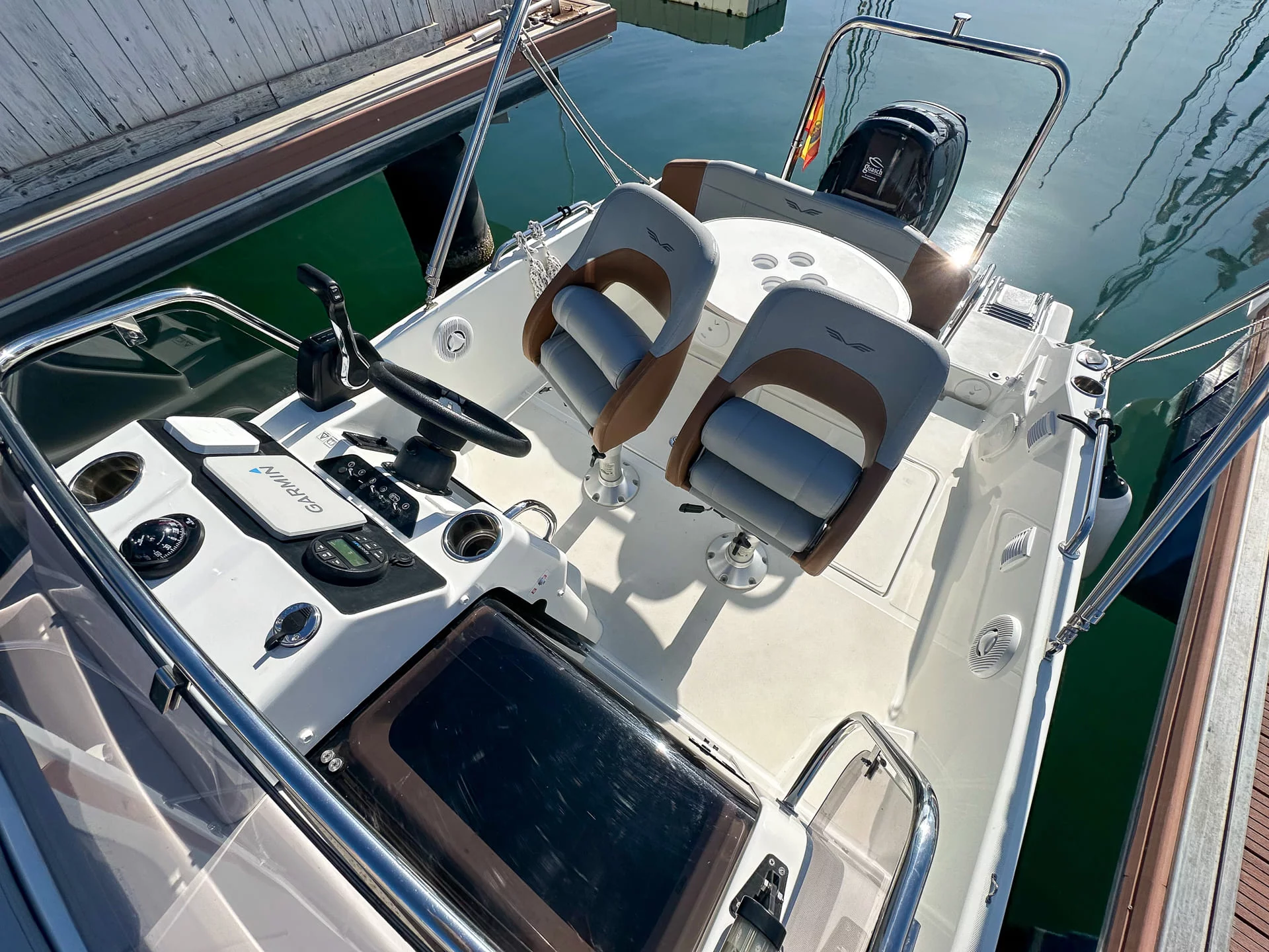 Beneteau Flyer 6 Sundeck (LA BOLETA) Interior image - 1
