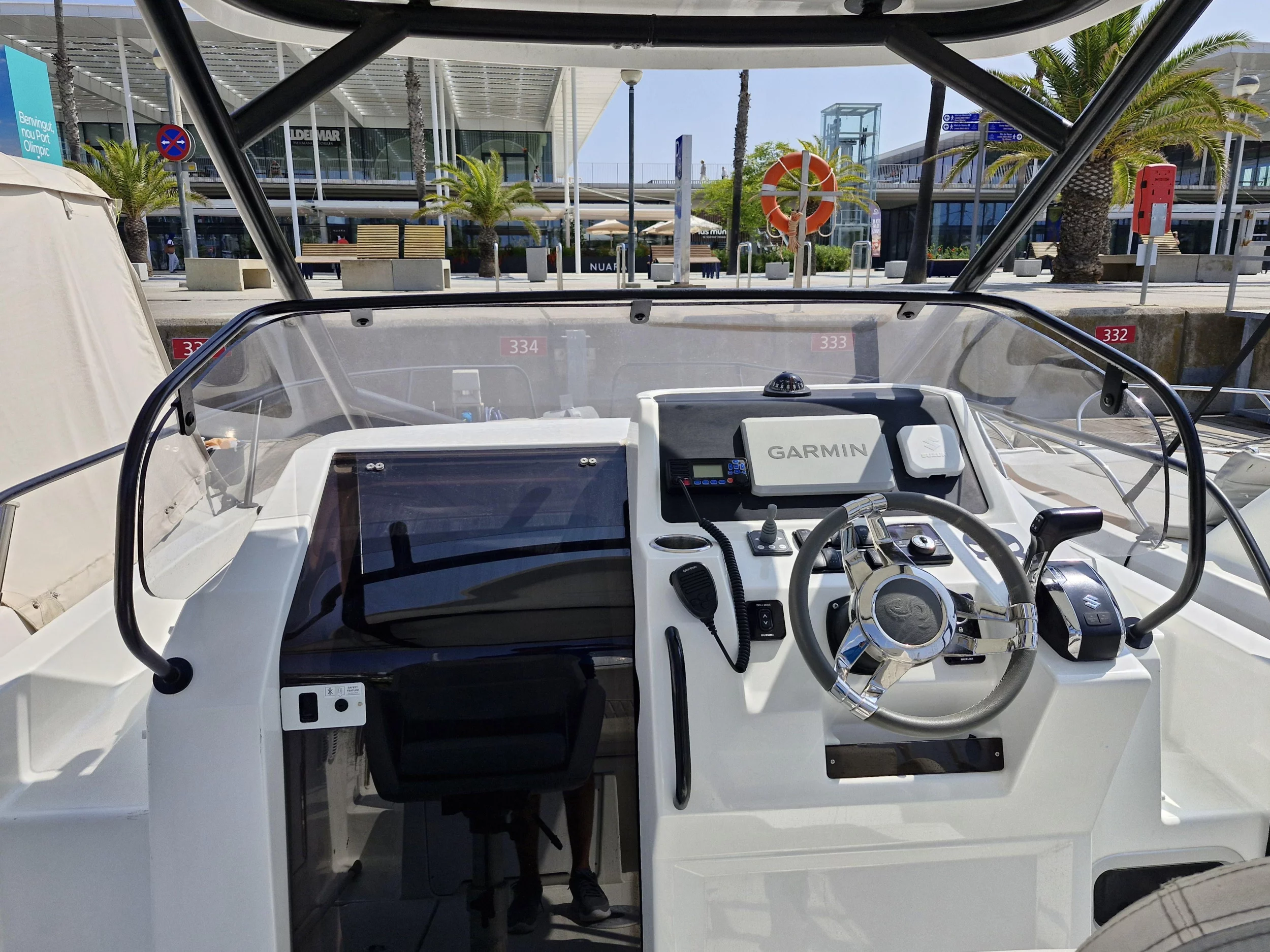 Beneteau Flyer 8 Sundeck (BITELCHÚS)  - 0