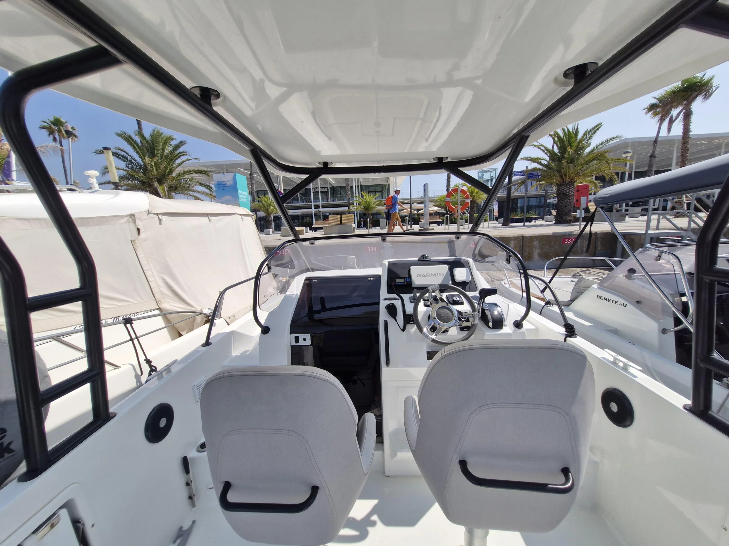 Beneteau Flyer 8 Sundeck (BITELCHÚS)  - 5