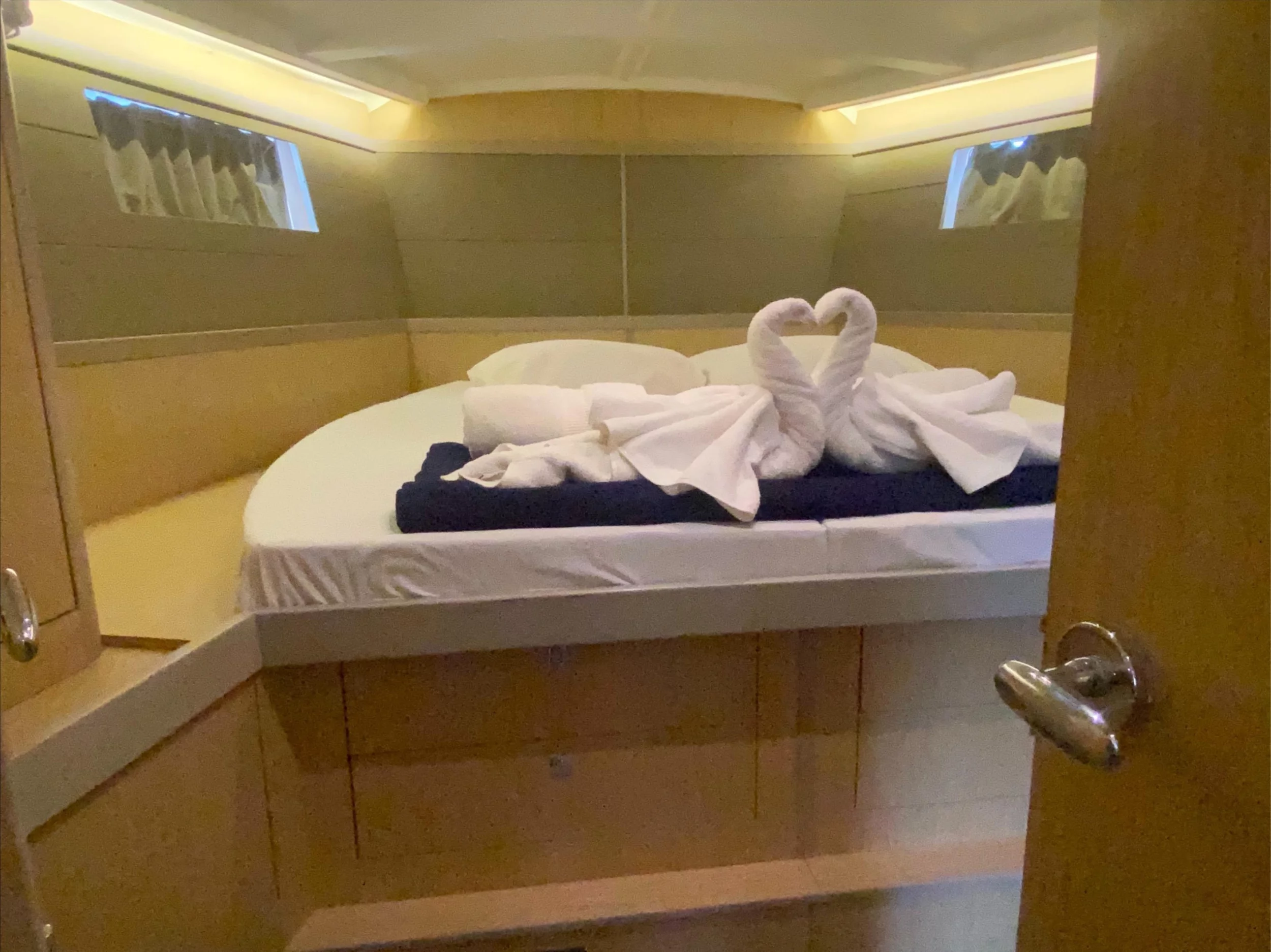 Beneteau Oceanis 48 (Owner's version) (Spirit of Adventure)  - 12