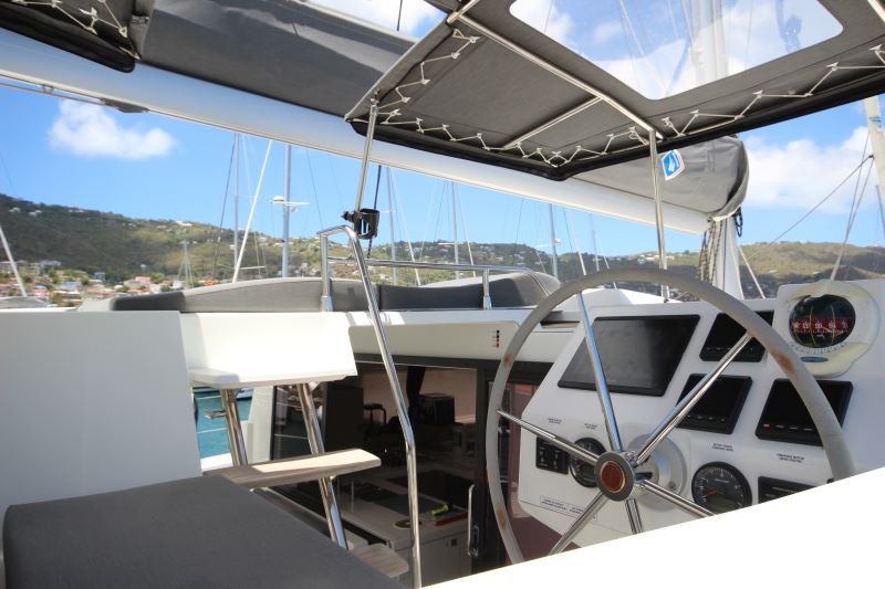 Photo #4 - Fountaine Pajot Astrea 42 (Maho) en Road Town - 6840