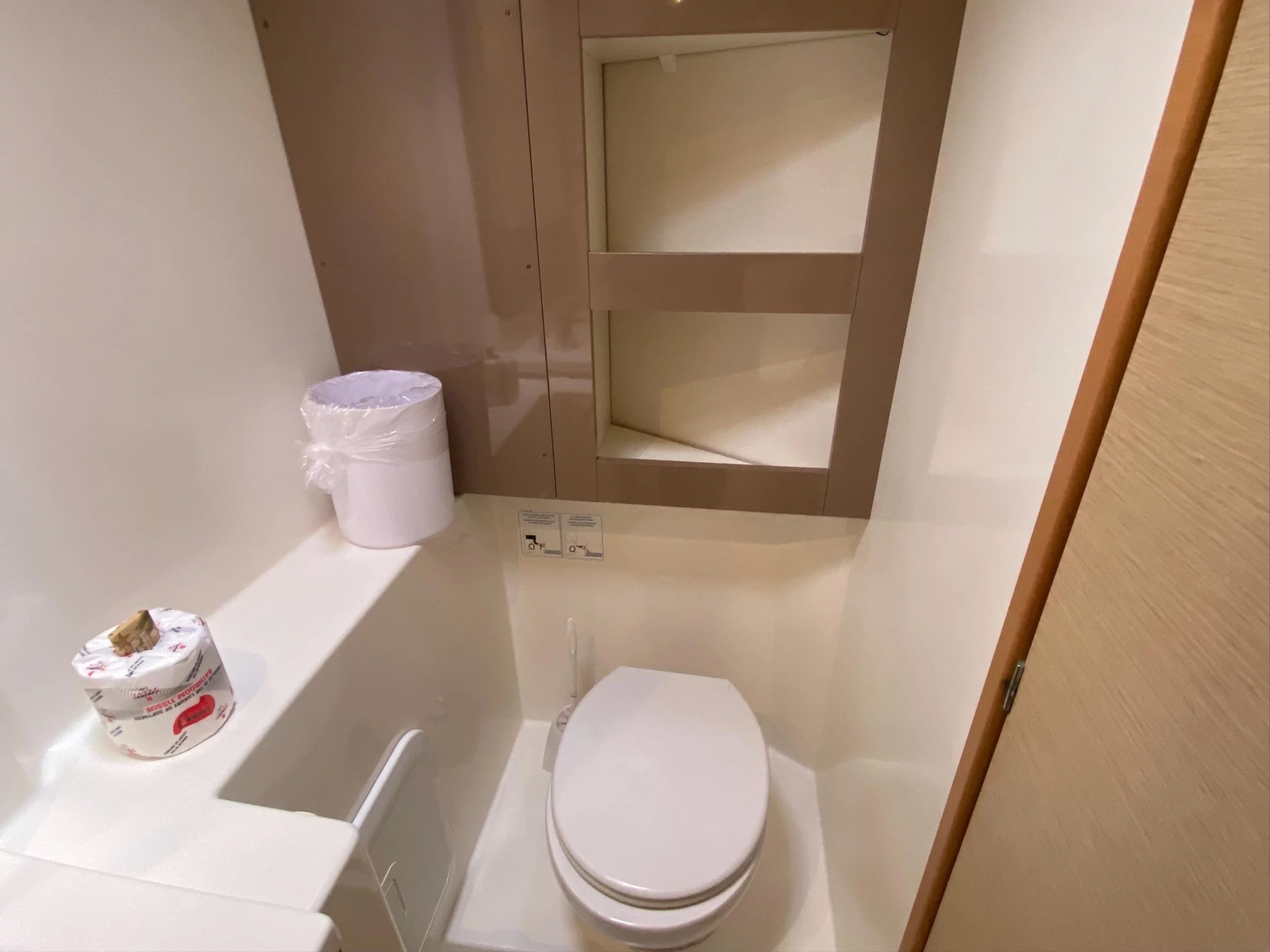 Fountaine Pajot Lucia 40 (Happy Ours)  - 11