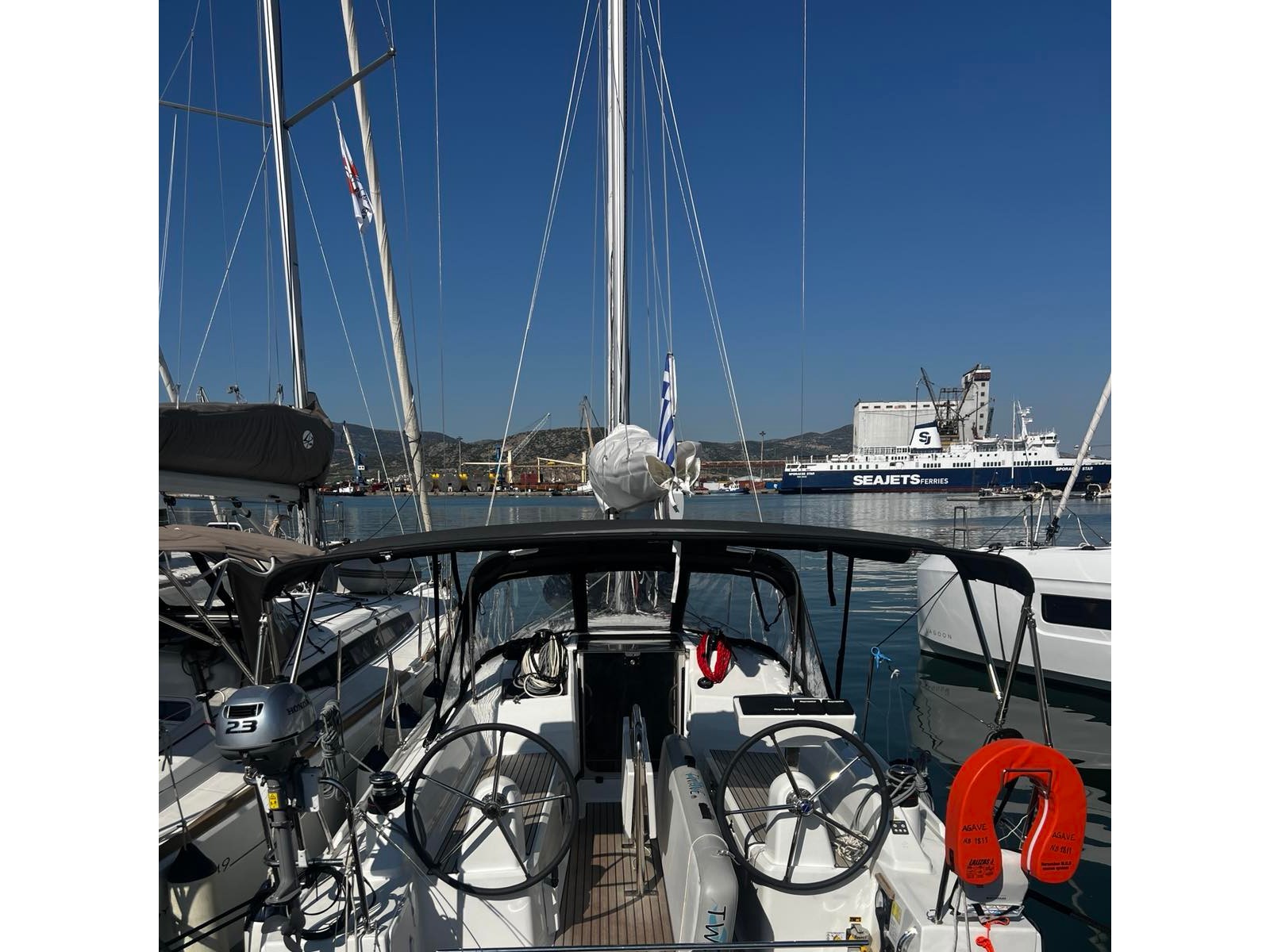 Photo #1 - Oceanis 30.1 (Agavi) in Volos - 5280