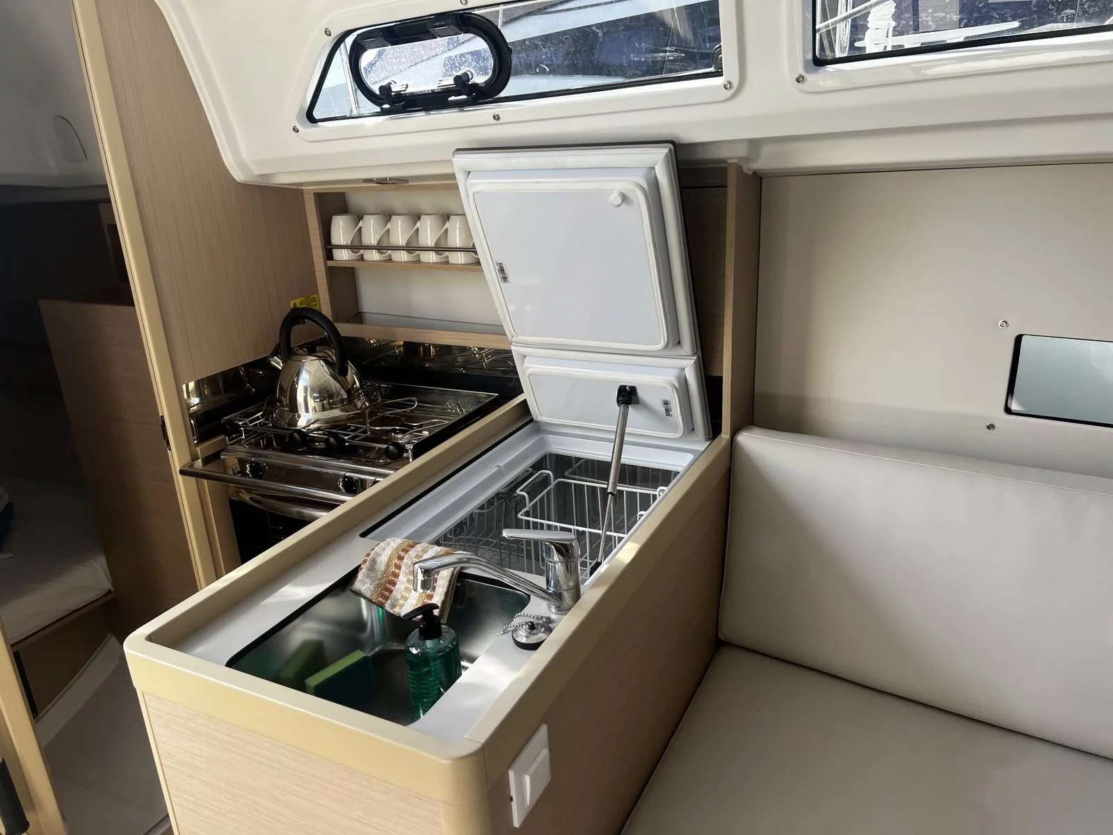 Oceanis 30.1 (Agavi)  - 9