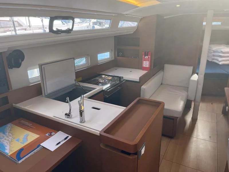 Sun Odyssey 410 (OLIVER new 2025 (air condition, solar panels))  - 1