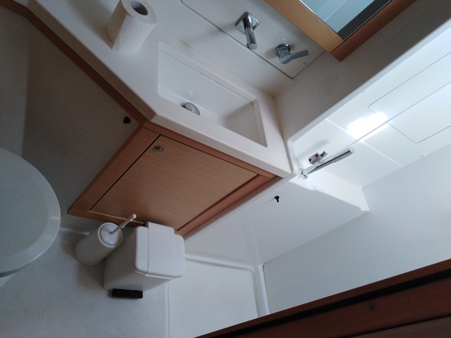 Photo #5 - Lagoon 450 Flybridge (CELENA B) en Paros - 6925
