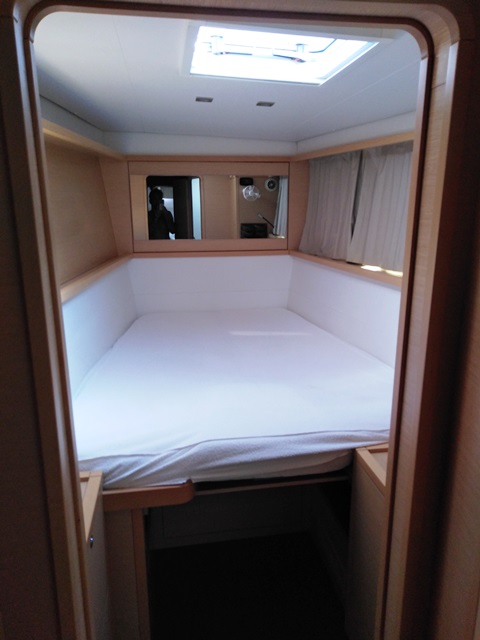 Photo #18 - Lagoon 450 Flybridge (CELENA B) en Paros - 6925