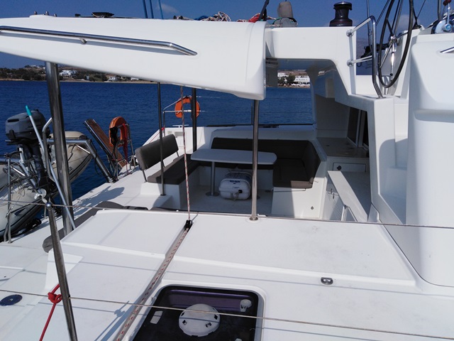 Photo #16 - Lagoon 450 Flybridge (CELENA B) en Paros - 6925