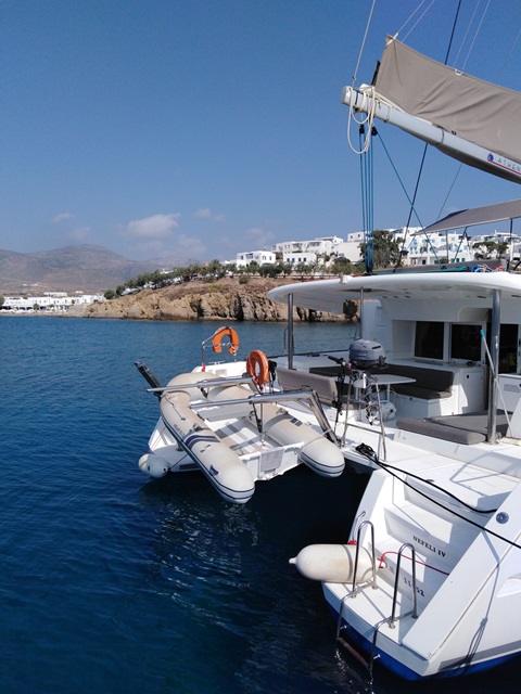 Photo #19 - Lagoon 450 Flybridge (CELENA B) en Paros - 6925