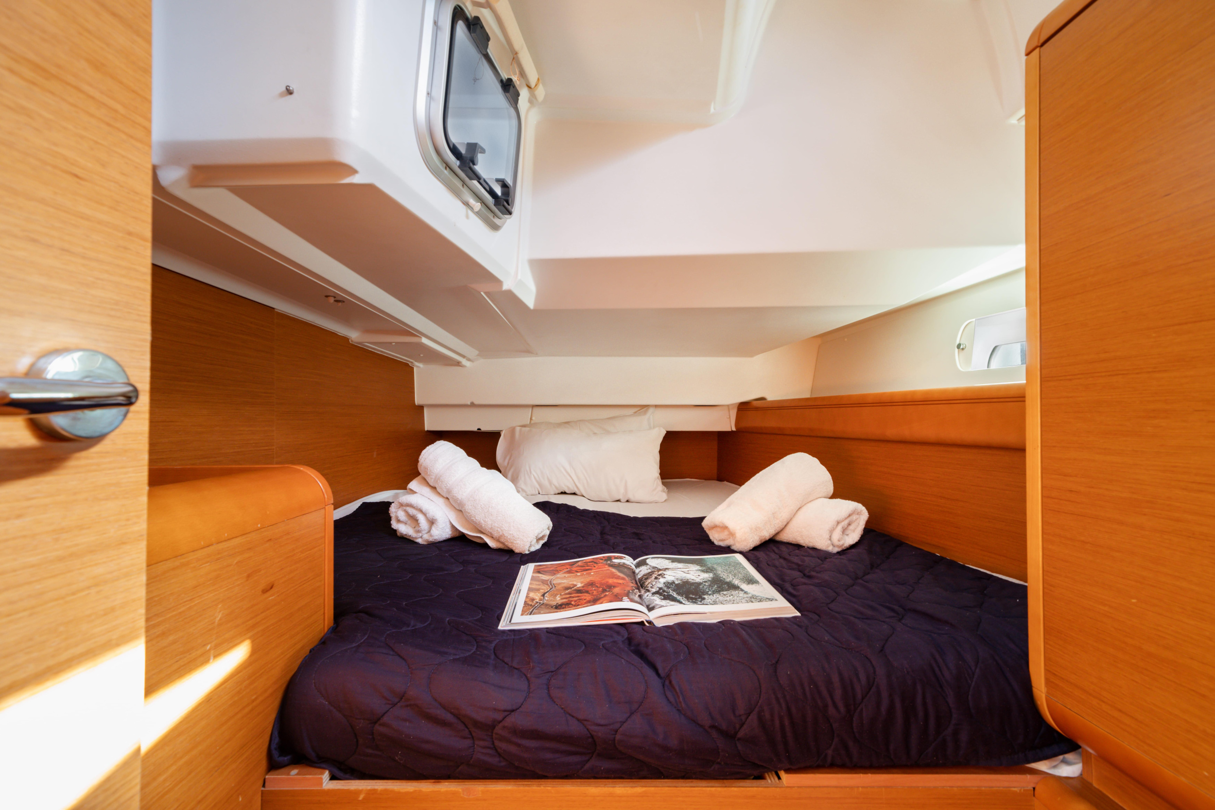 Photo #6 - Sun Odyssey 439 (FREGATA) in Rodi - 7166