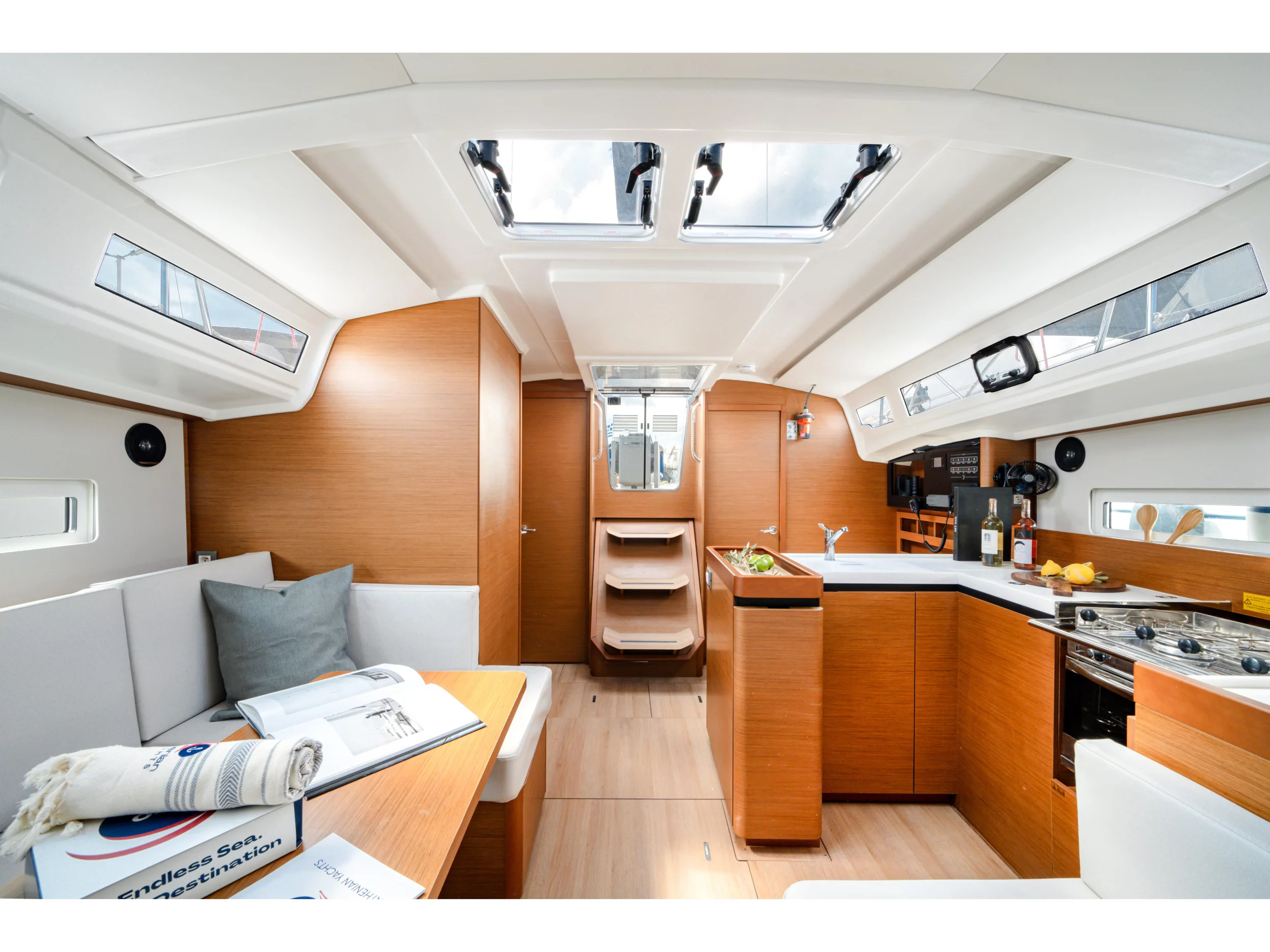 Sun Odyssey 410 (LAERTES) Interior image - 2