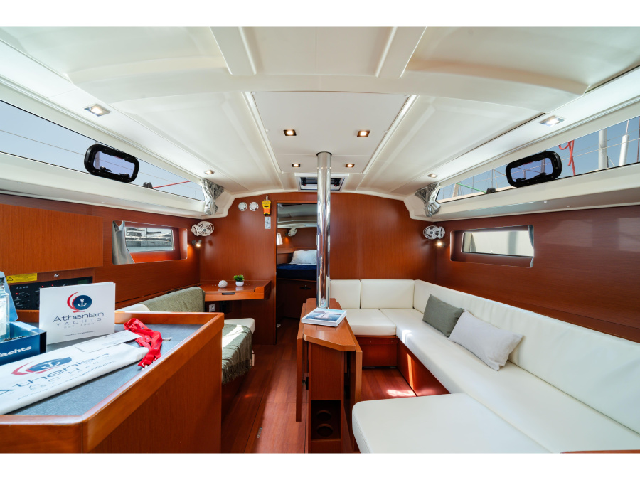 Interior image - 1