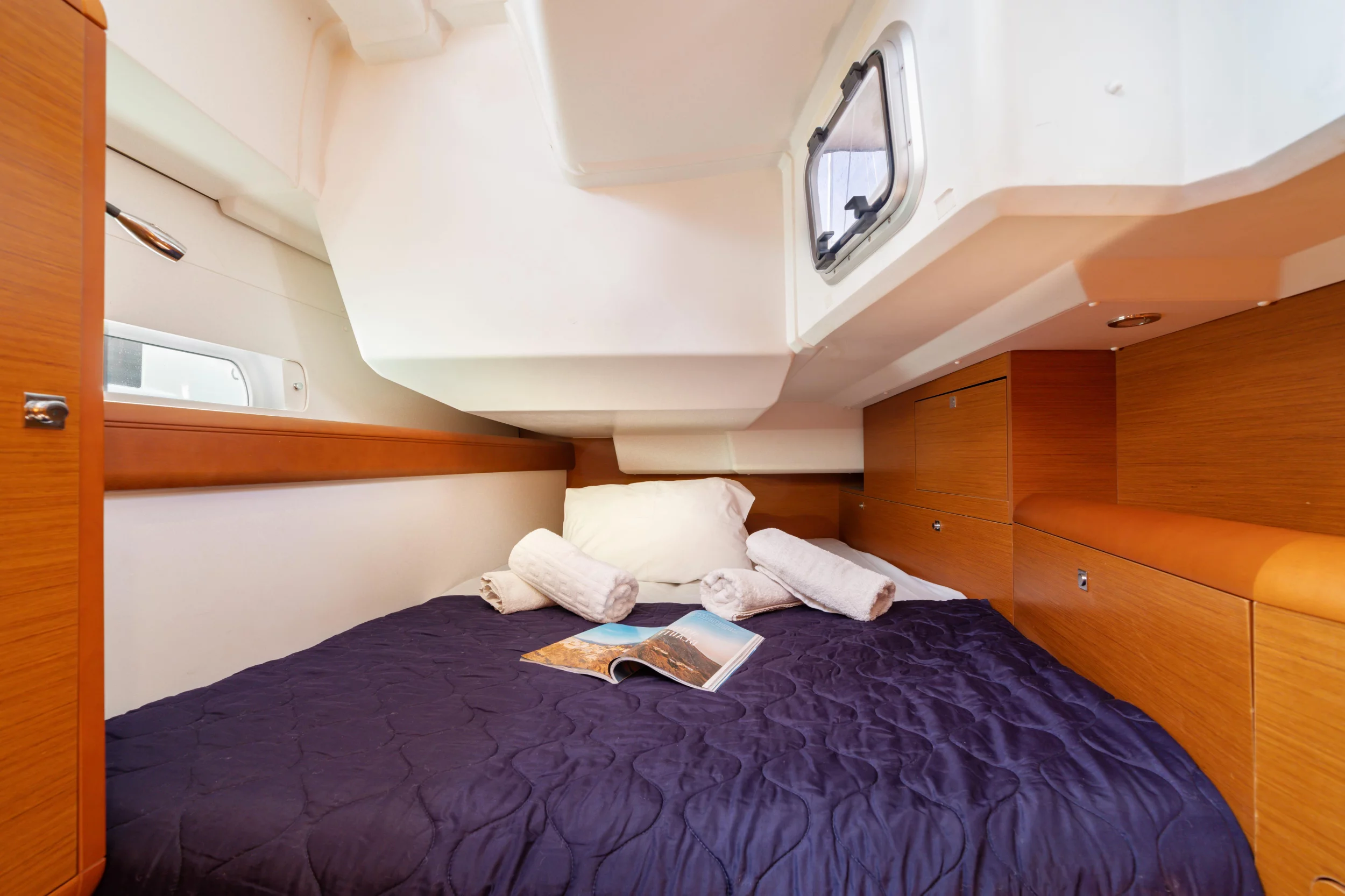 Sun Odyssey 479 (SOFIA)  - 1