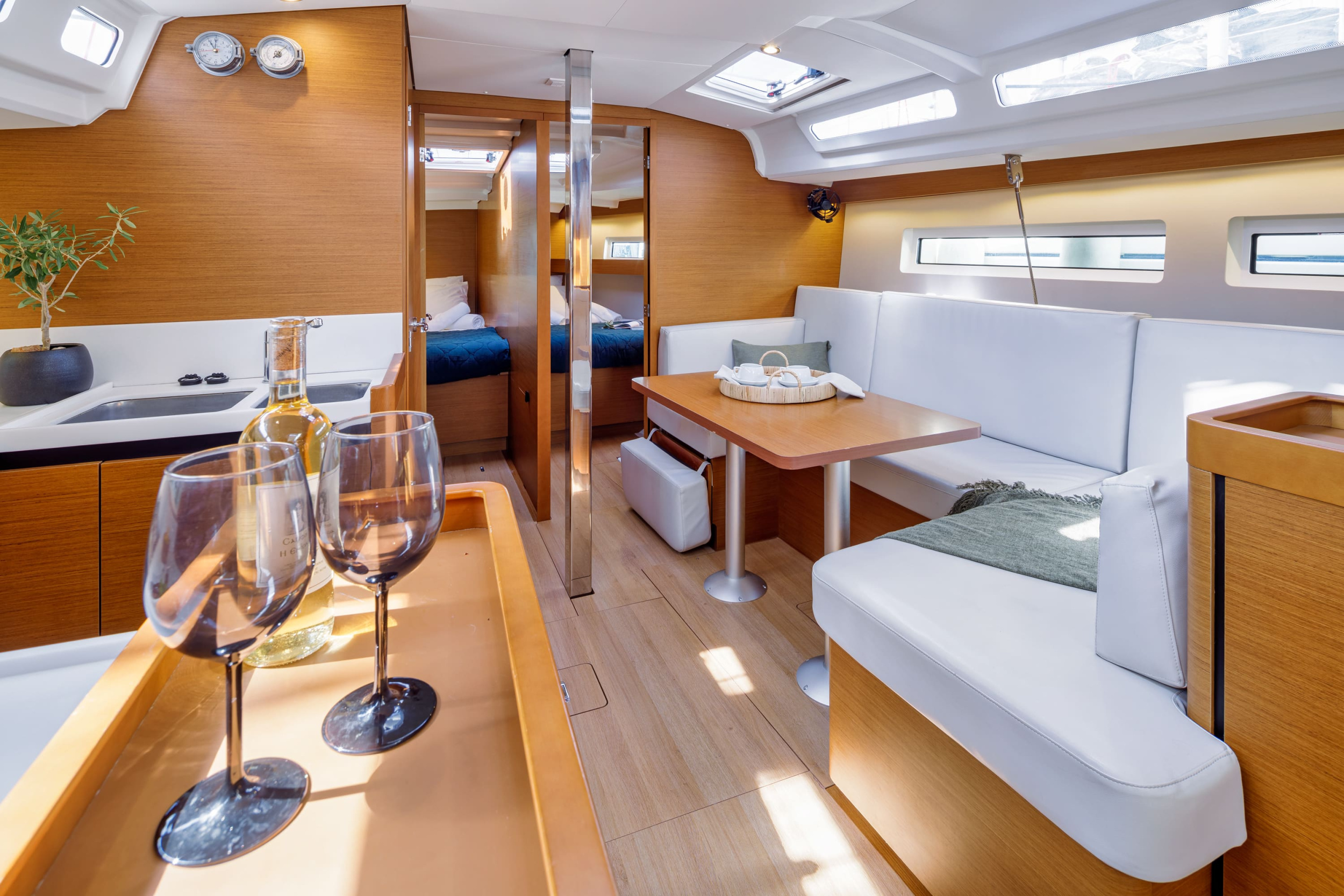 Photo #2 - Sun Odyssey 440 (THOUSAND SUNNY) en Kos - 25190